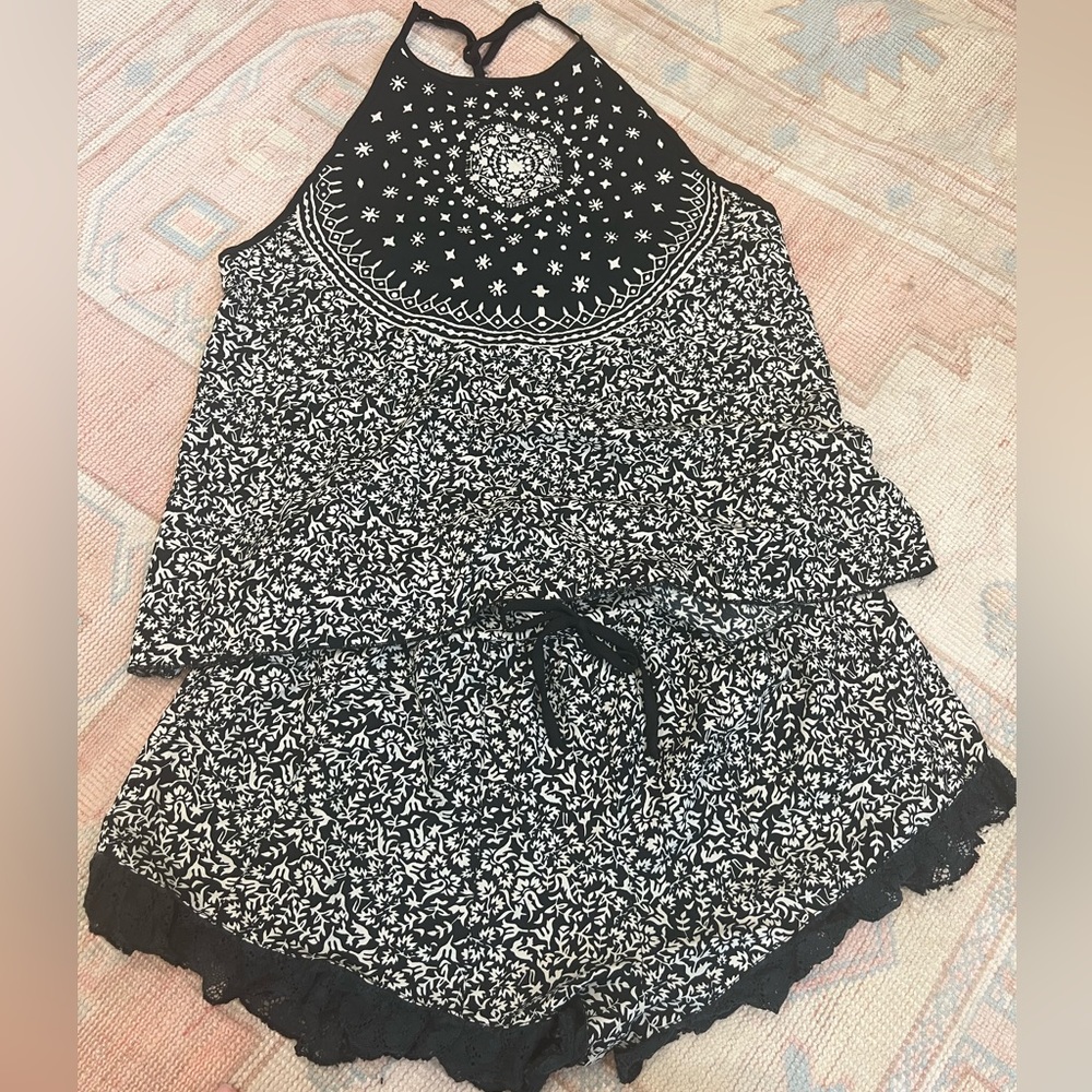Band of Gypsies Matching Set with lace trim